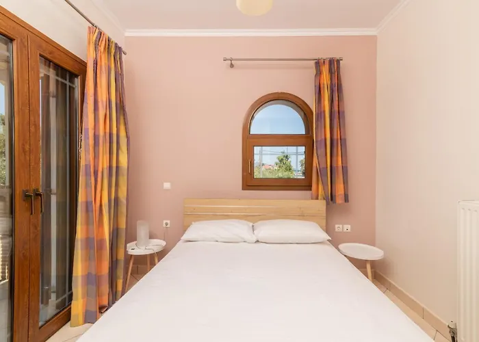 Apartment Paradosiako